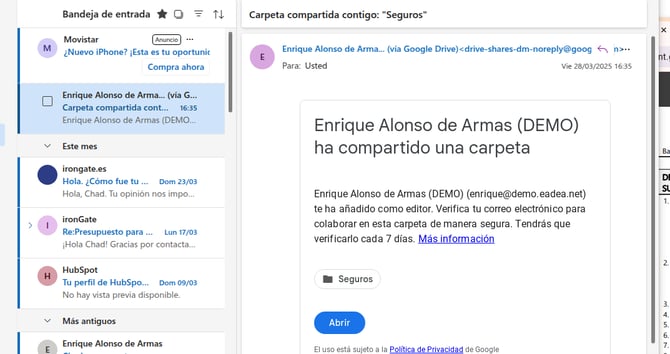 Correo de invitación a colaborar en una carpeta de una Unidad Compartida a persona que no usa una cuenta de Google